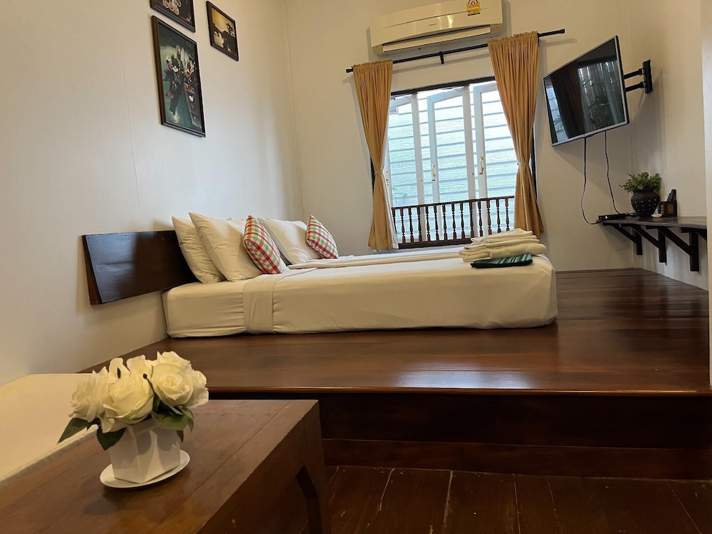Thanicha Resort Amphawa 29/72
