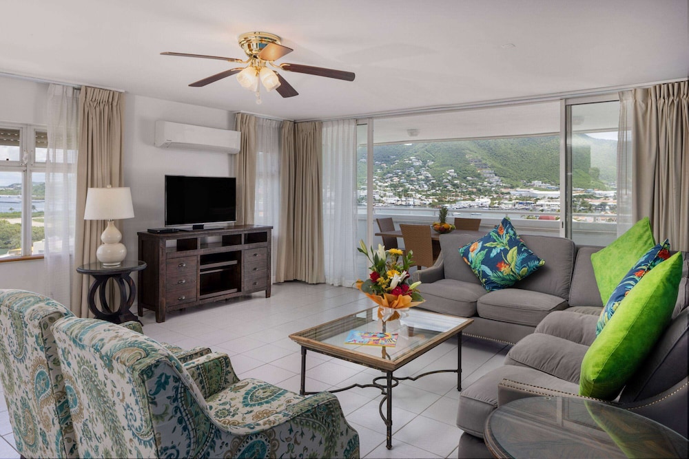Atrium Beach Resort And Spa St Maarten A Ramada By Wyndham 40/64