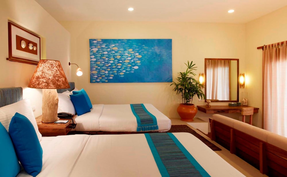 Bluewater Sumilon Island Resort 17/50
