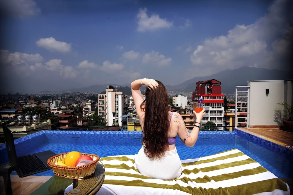 Divine Kathmandu Hotel 44/45