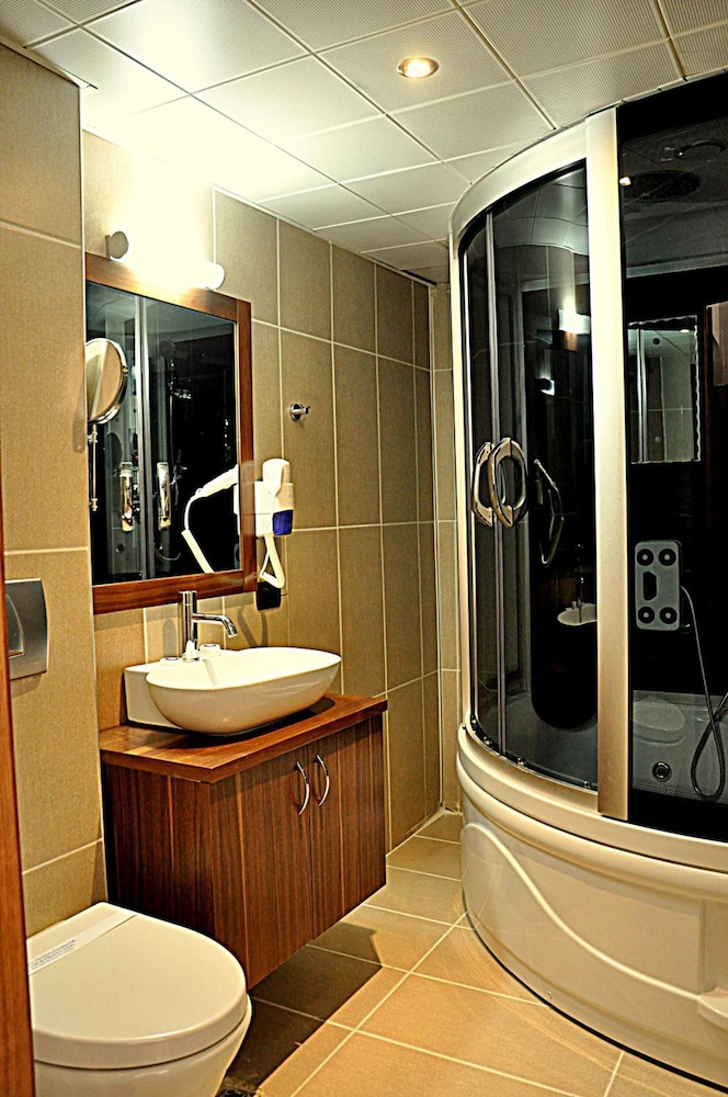 Simre Hotel 30/30