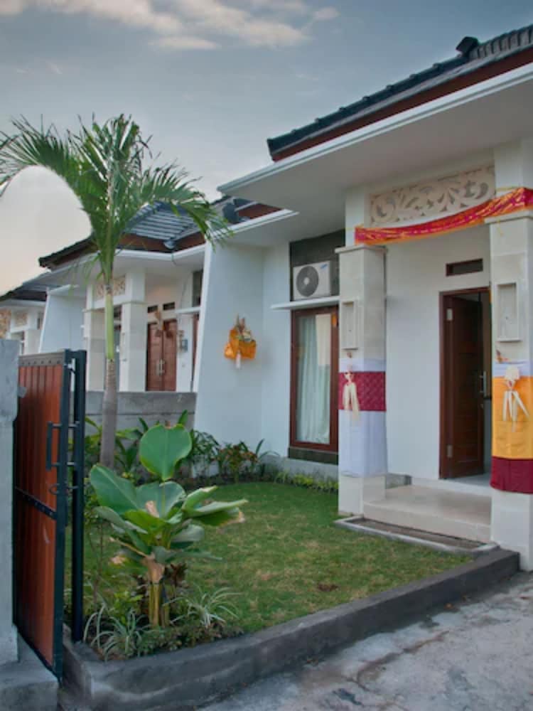 VILLA DENCARIK 2/25