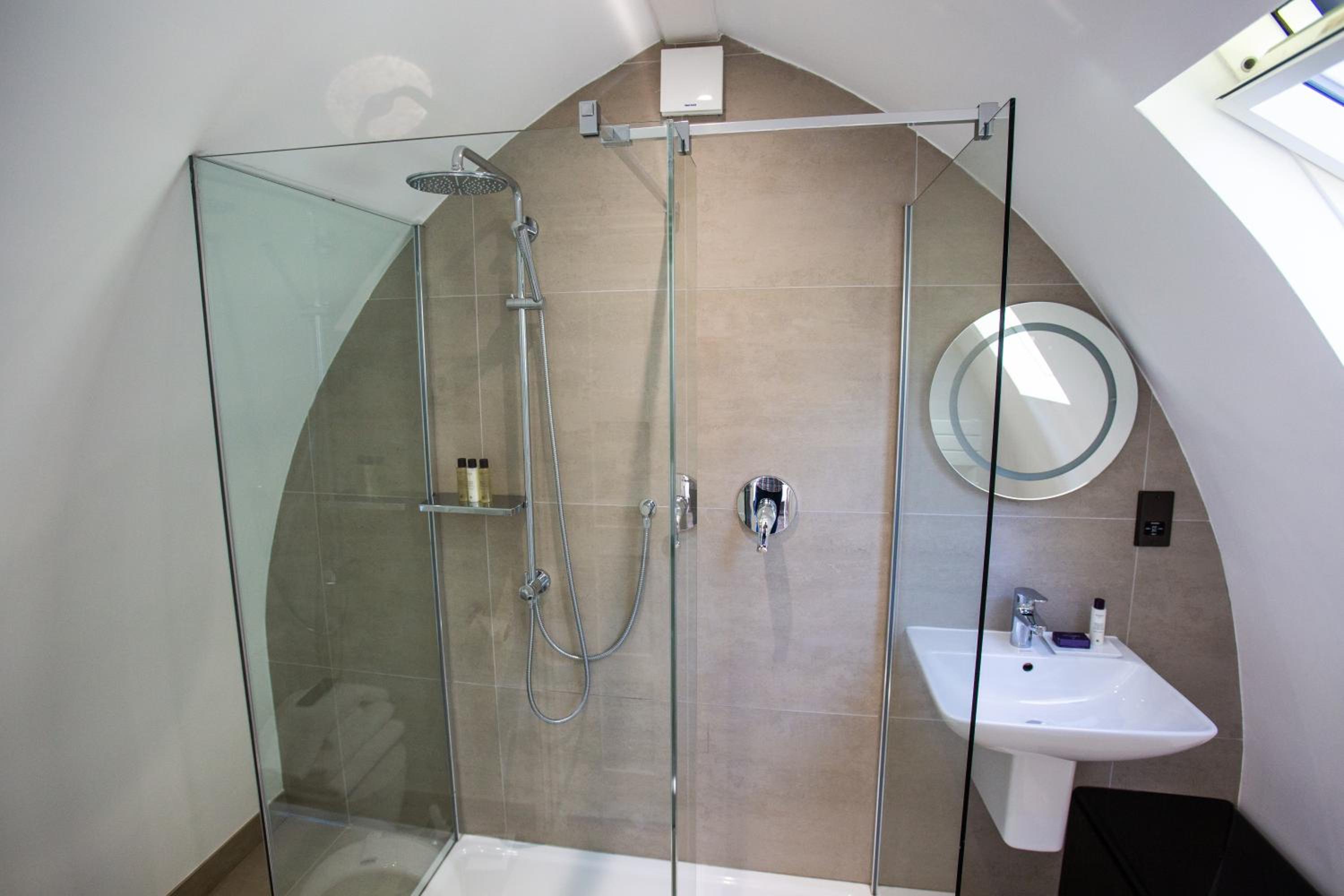 Tuddenham Mill Luxury Hotel 45/50