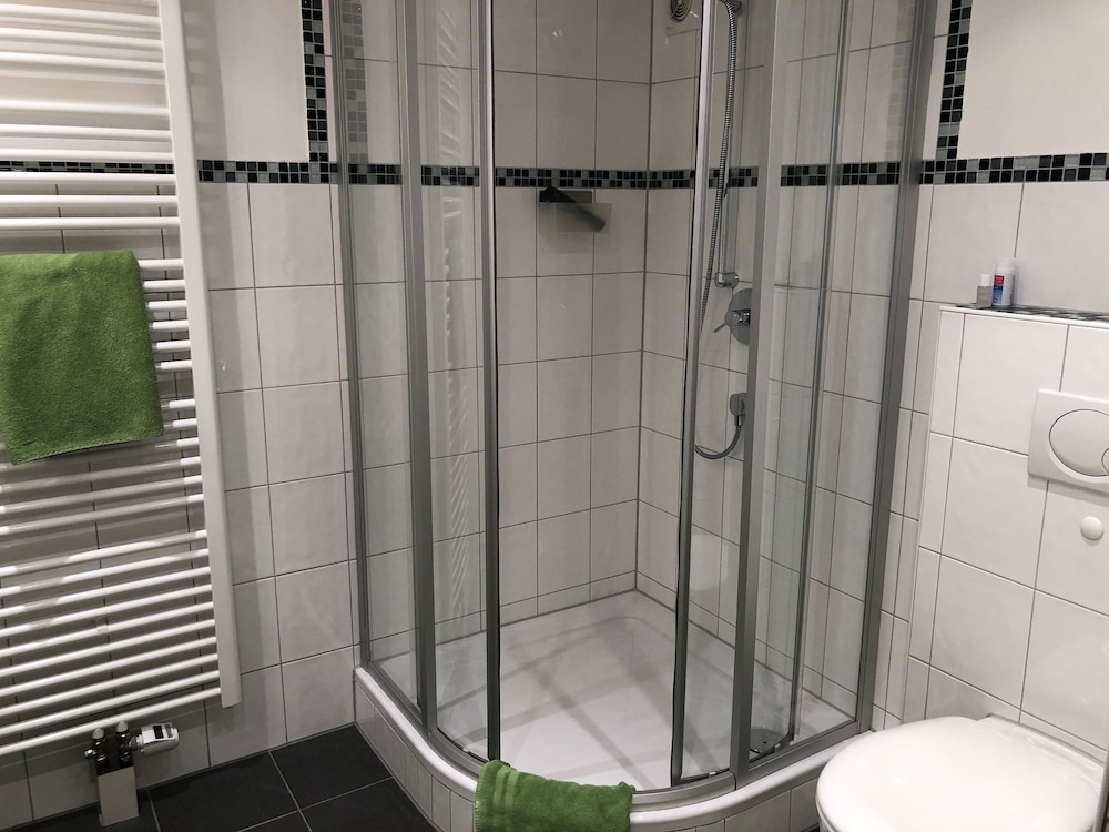 Messezimmer4u 31/33