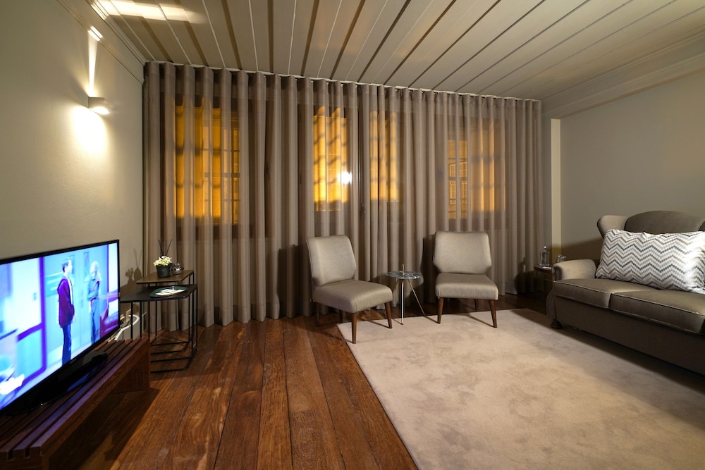 Hotel Da Oliveira 28/48
