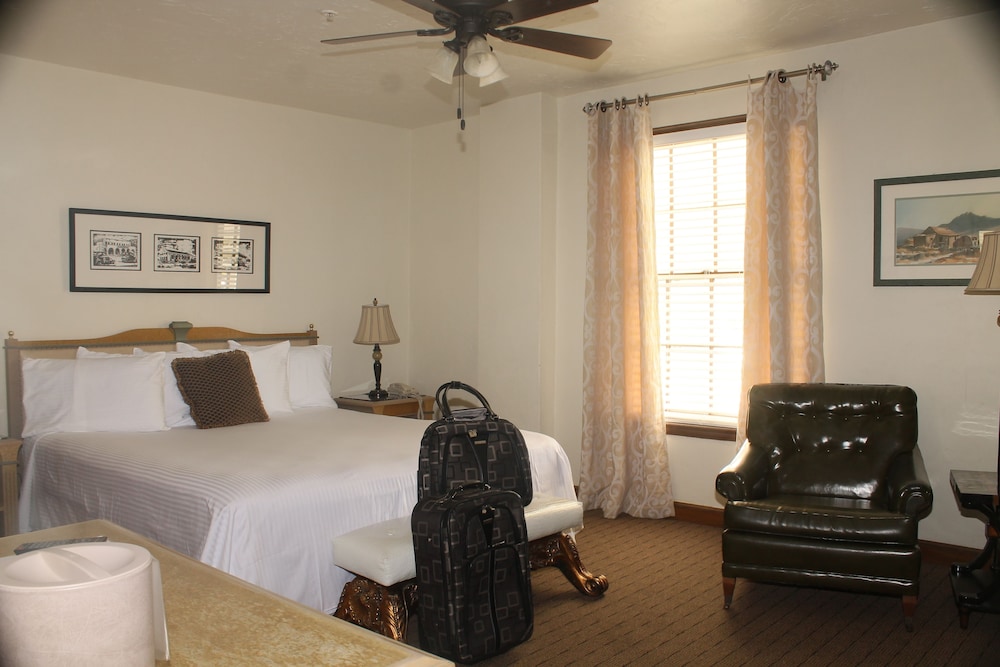 Boulder Dam Hotel 50/60