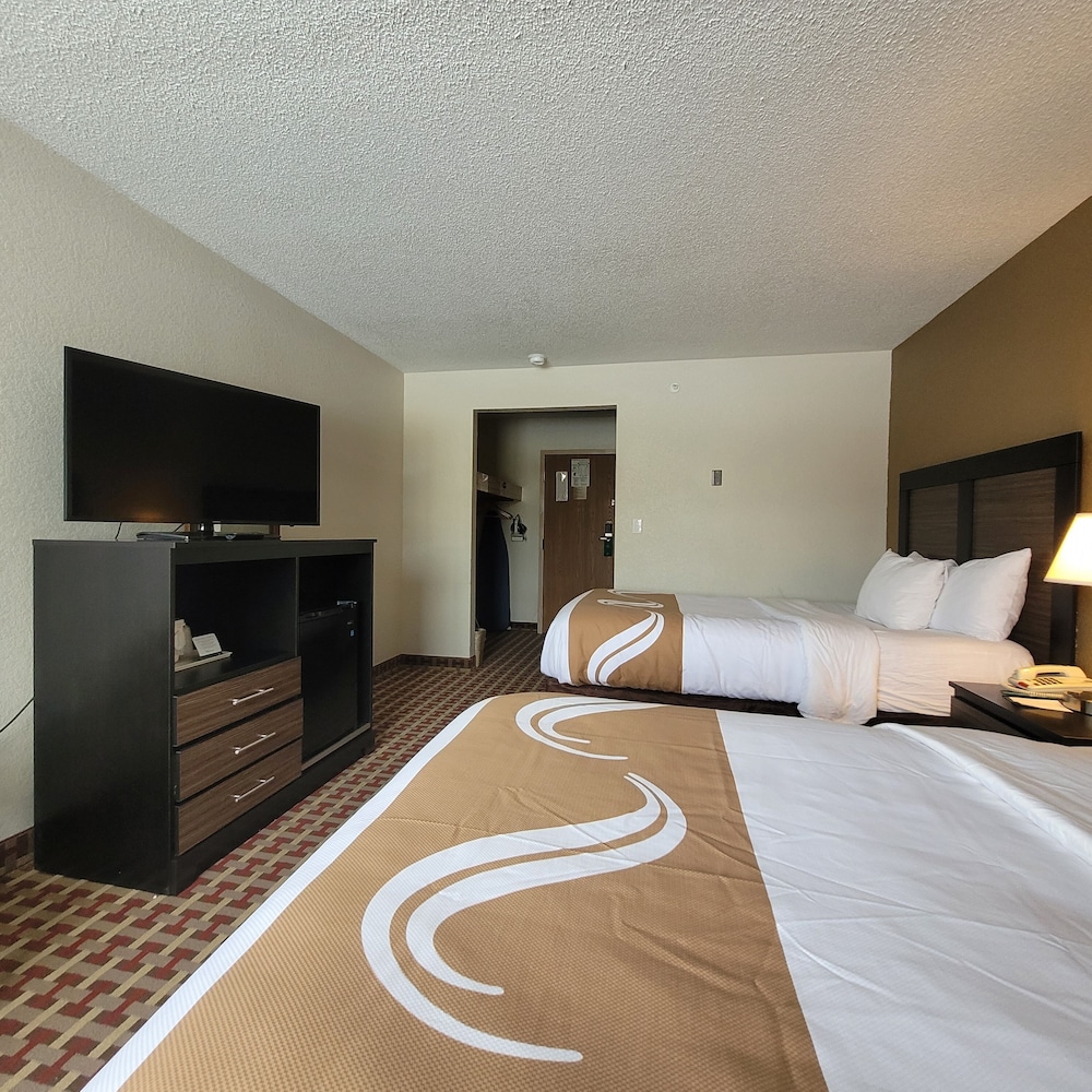 Quality Inn Suites Marion 12/44