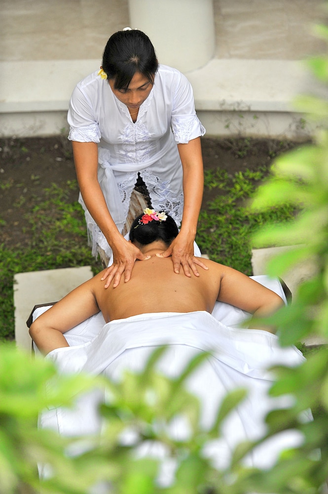 Mahagiri Villa And Spa Dreamland 40/71
