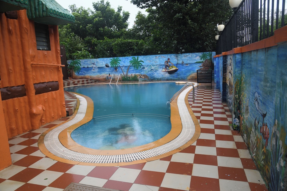 Hill Forest Resort 34/44