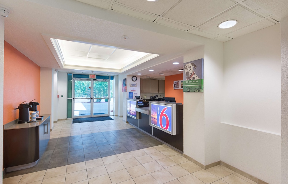 Motel6 Columbia, SC - Fort Jackson Area 13/47