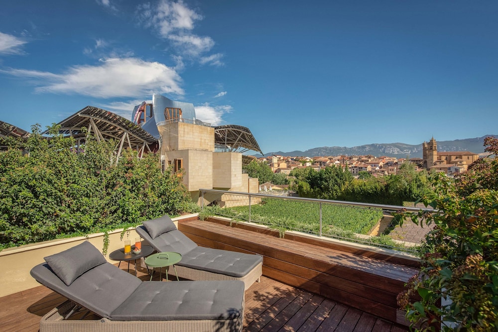 Hotel Marques de Riscal A Luxury Collection Hotel Elciego in ELCIEGO