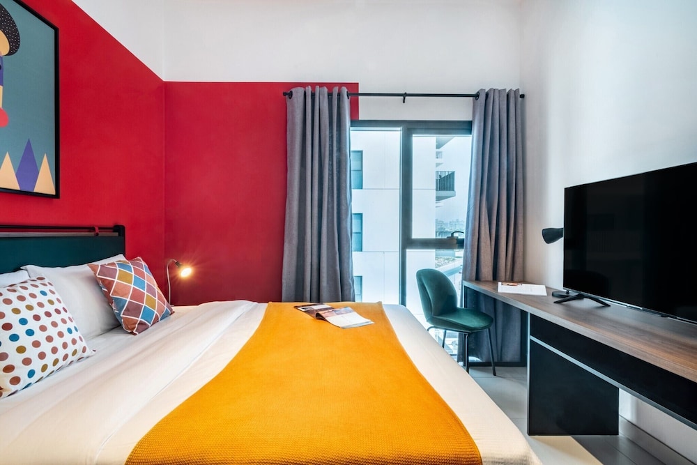 Comfort, Economy, Apartment, Queen Bed