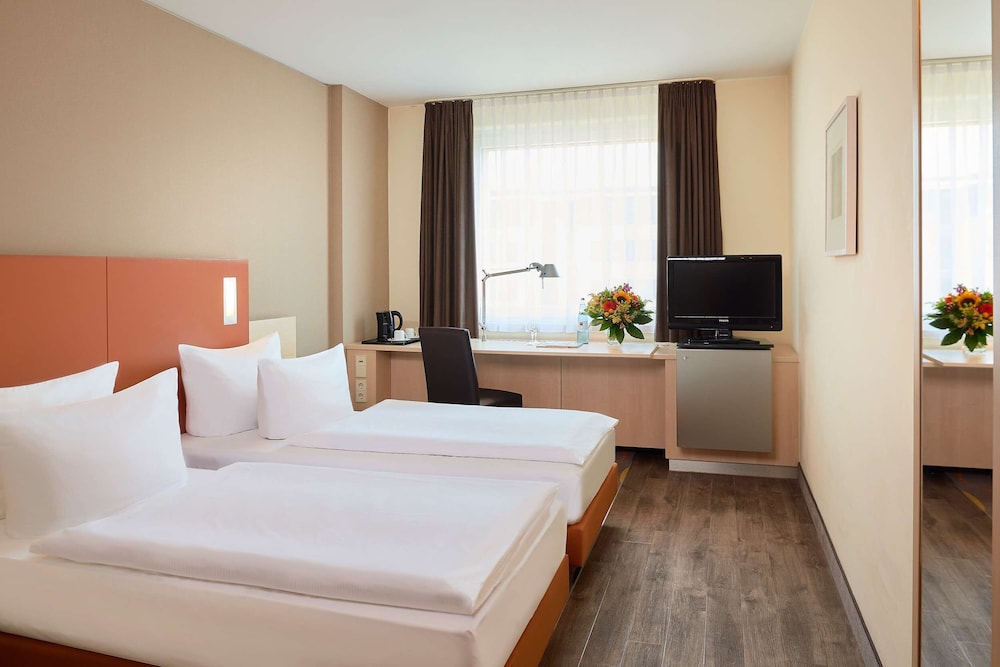 SUPERIOR, DOUBLE BED