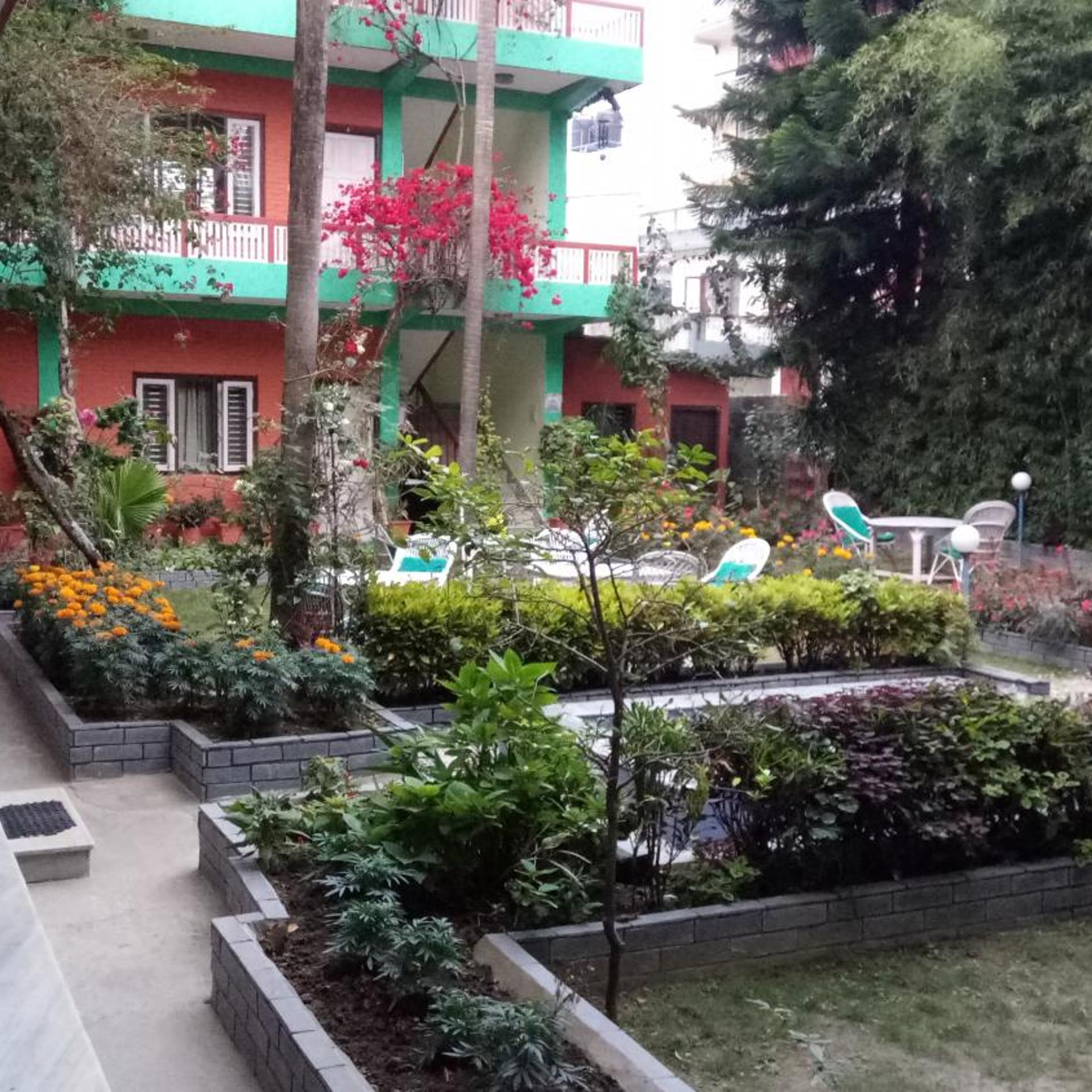 New Pokhara Lodge 47/51