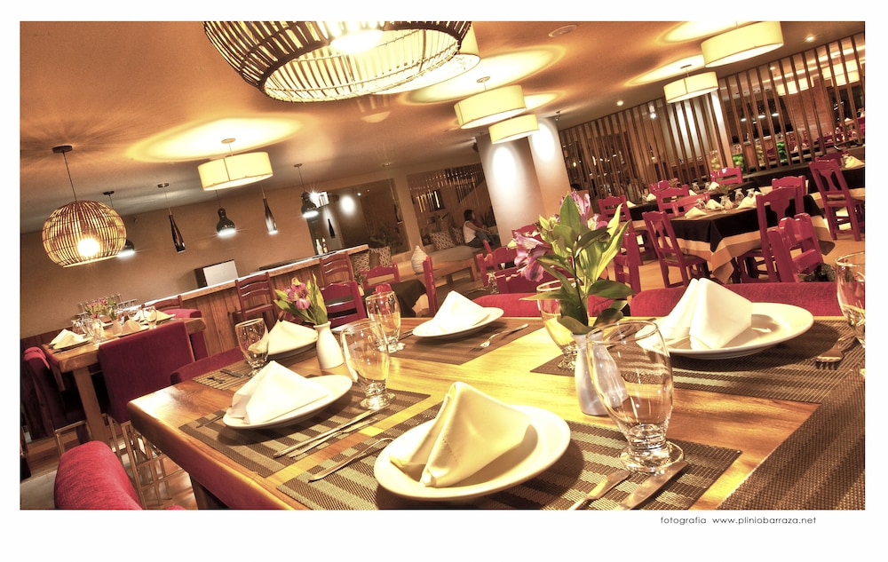 HOTEL CIUDAD BONITA 34/55