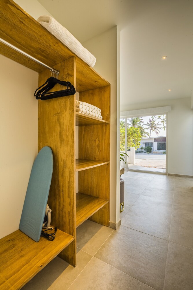 Boca Catalina Modern Villa 22/50