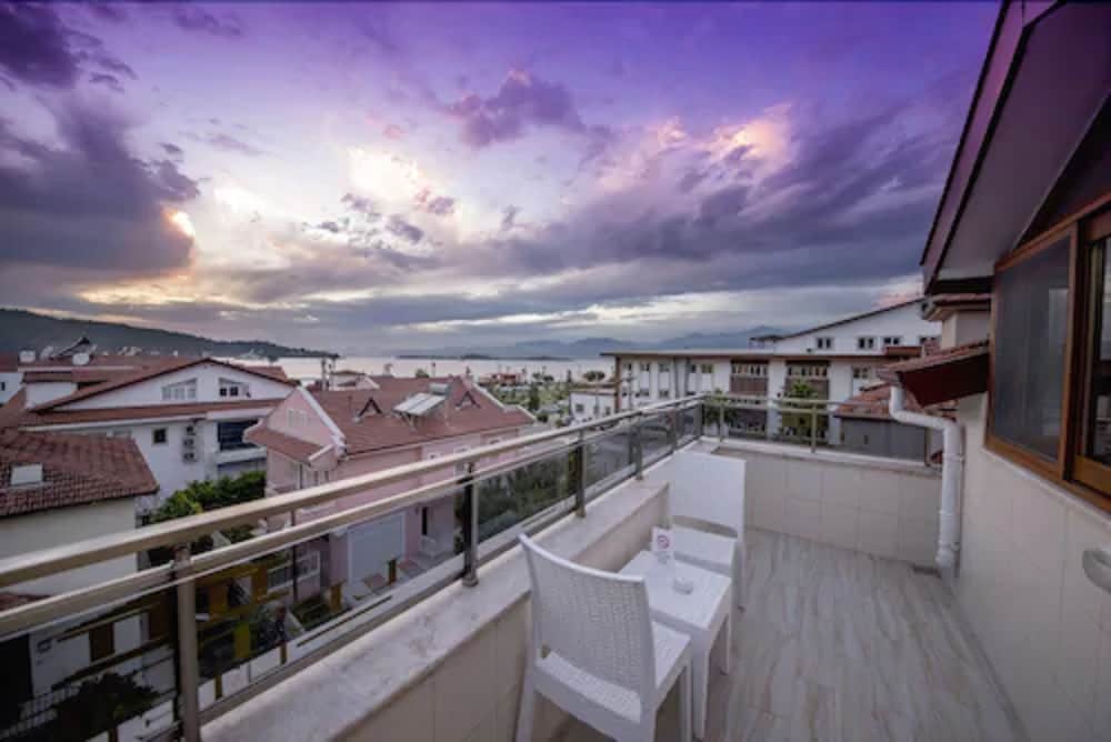 Kayi Hotel 31/44