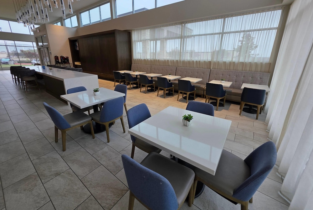 Hawthorn Extended Stay Austin North 41/50