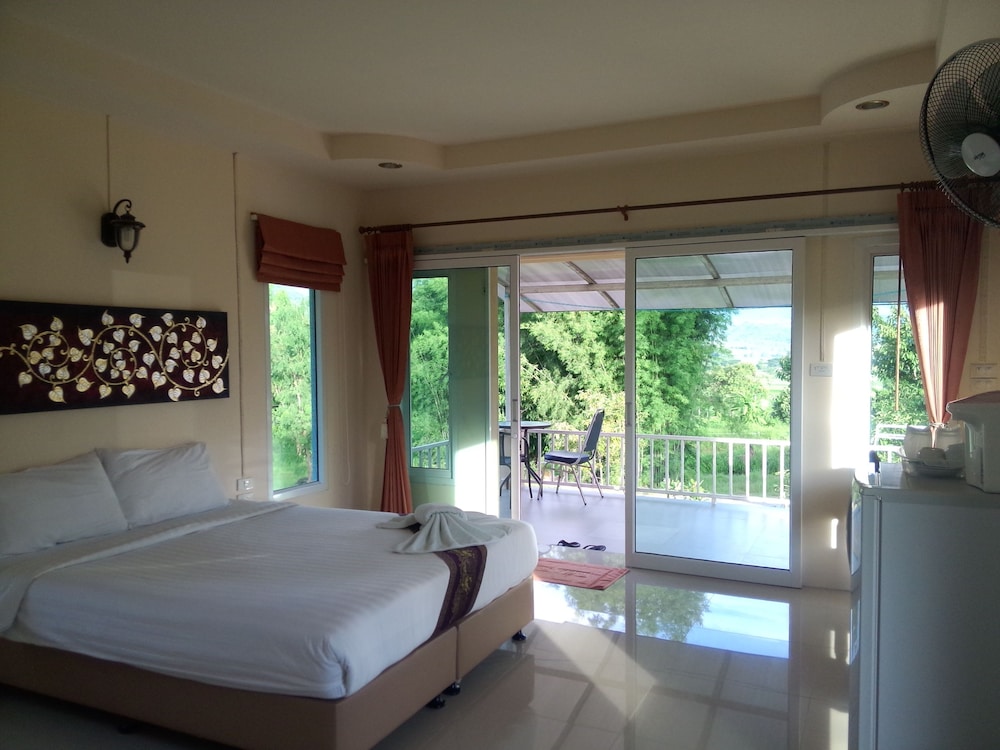 PAI IYARA RESORT 22/68