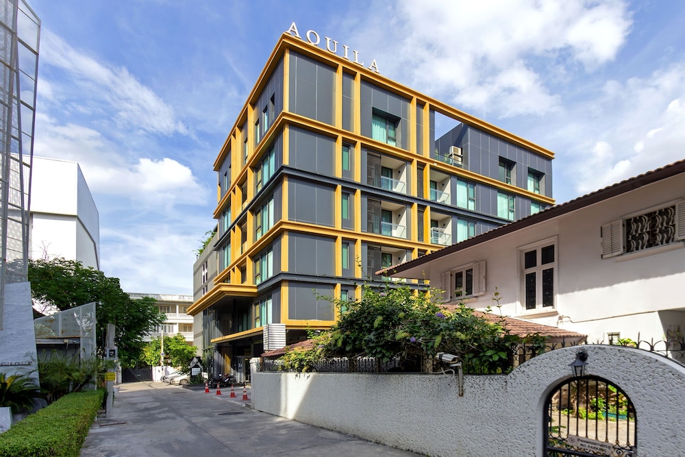 Aquila Hotel Bangkok 1/19