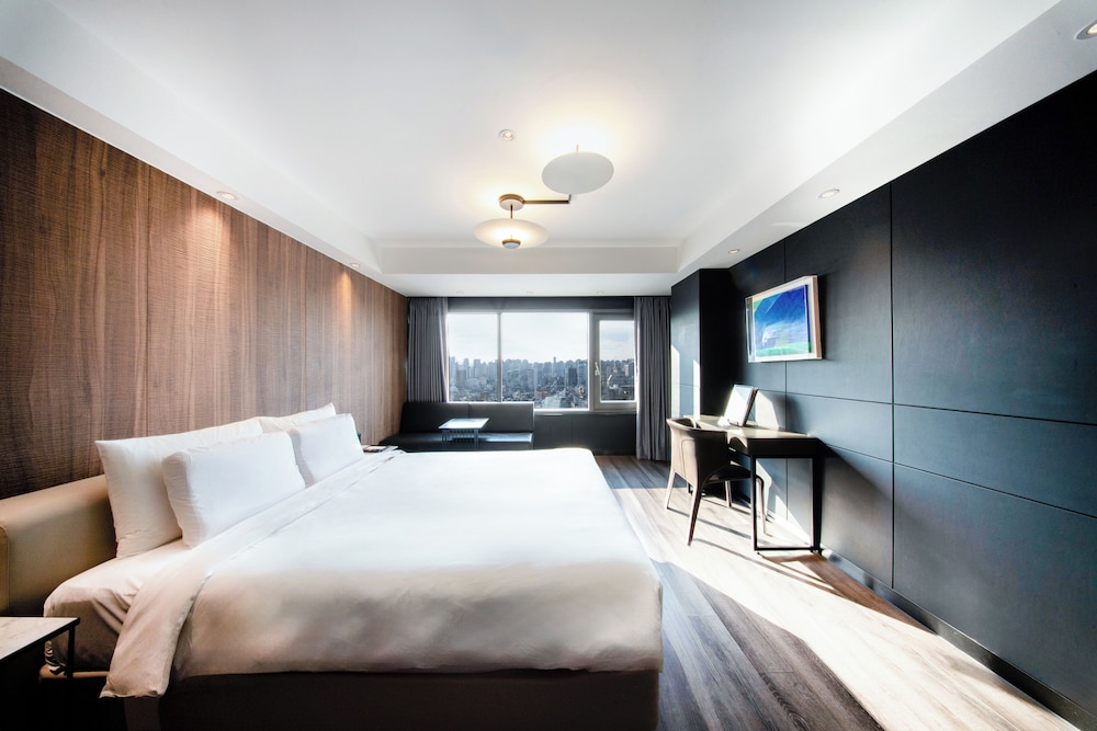 ELIENA Hotel 29/63