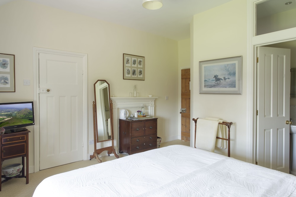 Church Farm B&B 7/47