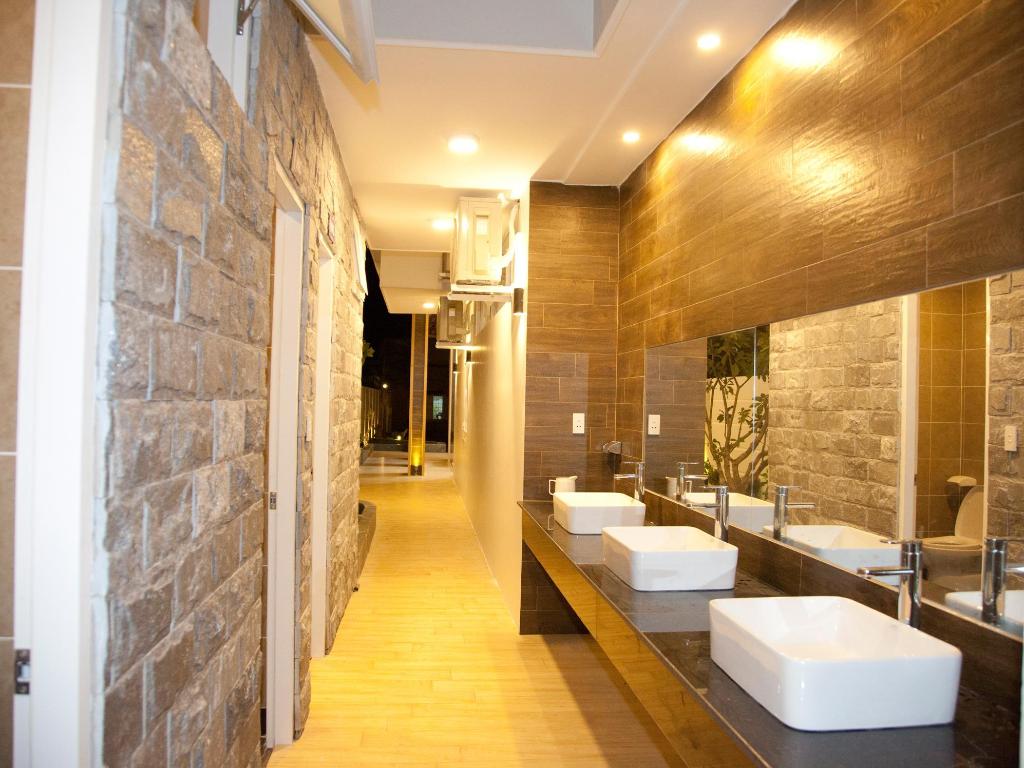 Seaview Long Hai Hotel 61/62