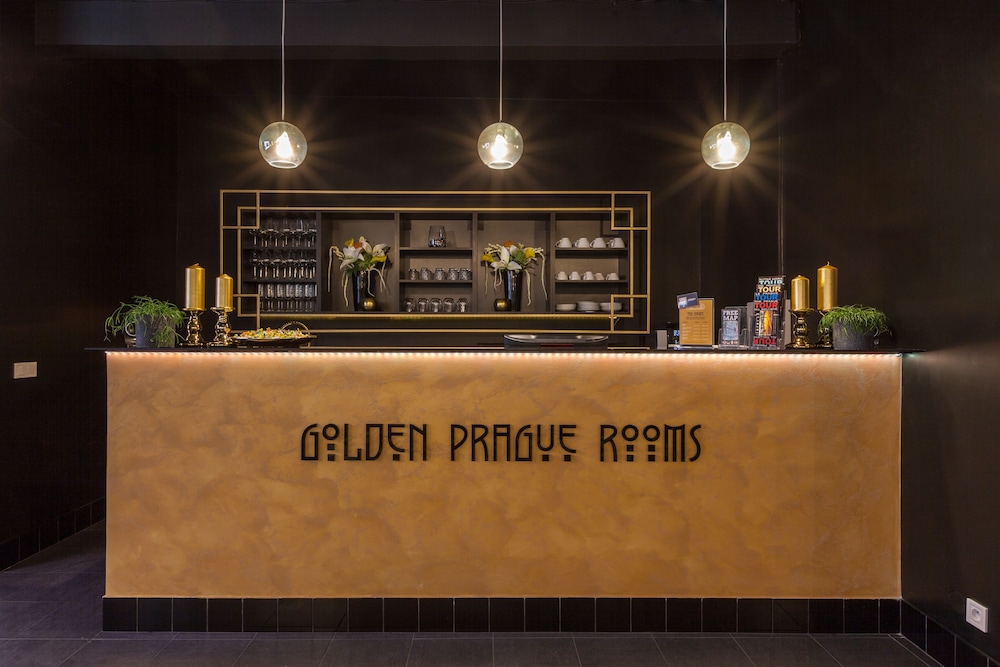 Golden Prague Rooms 6/48