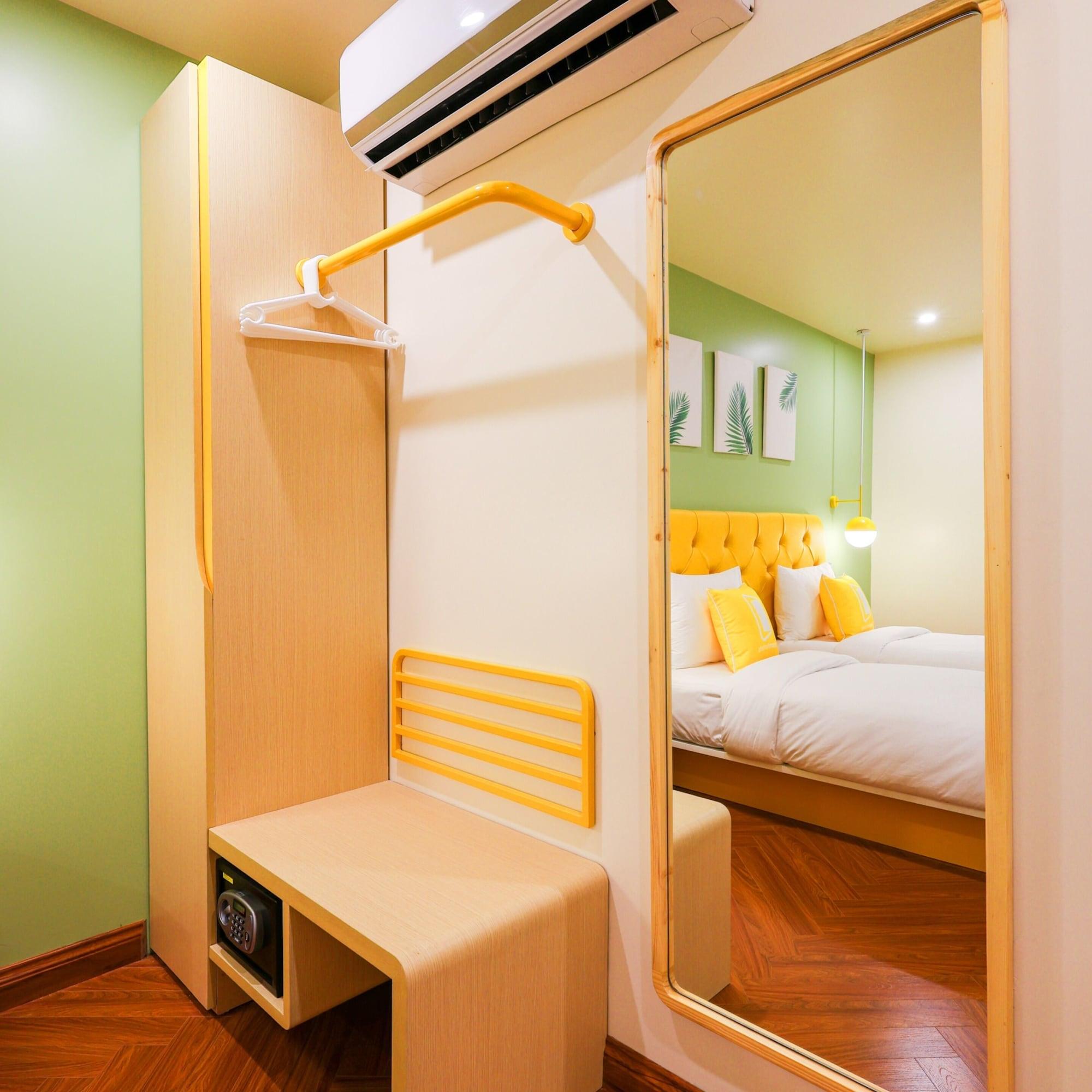 Bloom Hotel - Golf Course Road, Sector 43 22/42