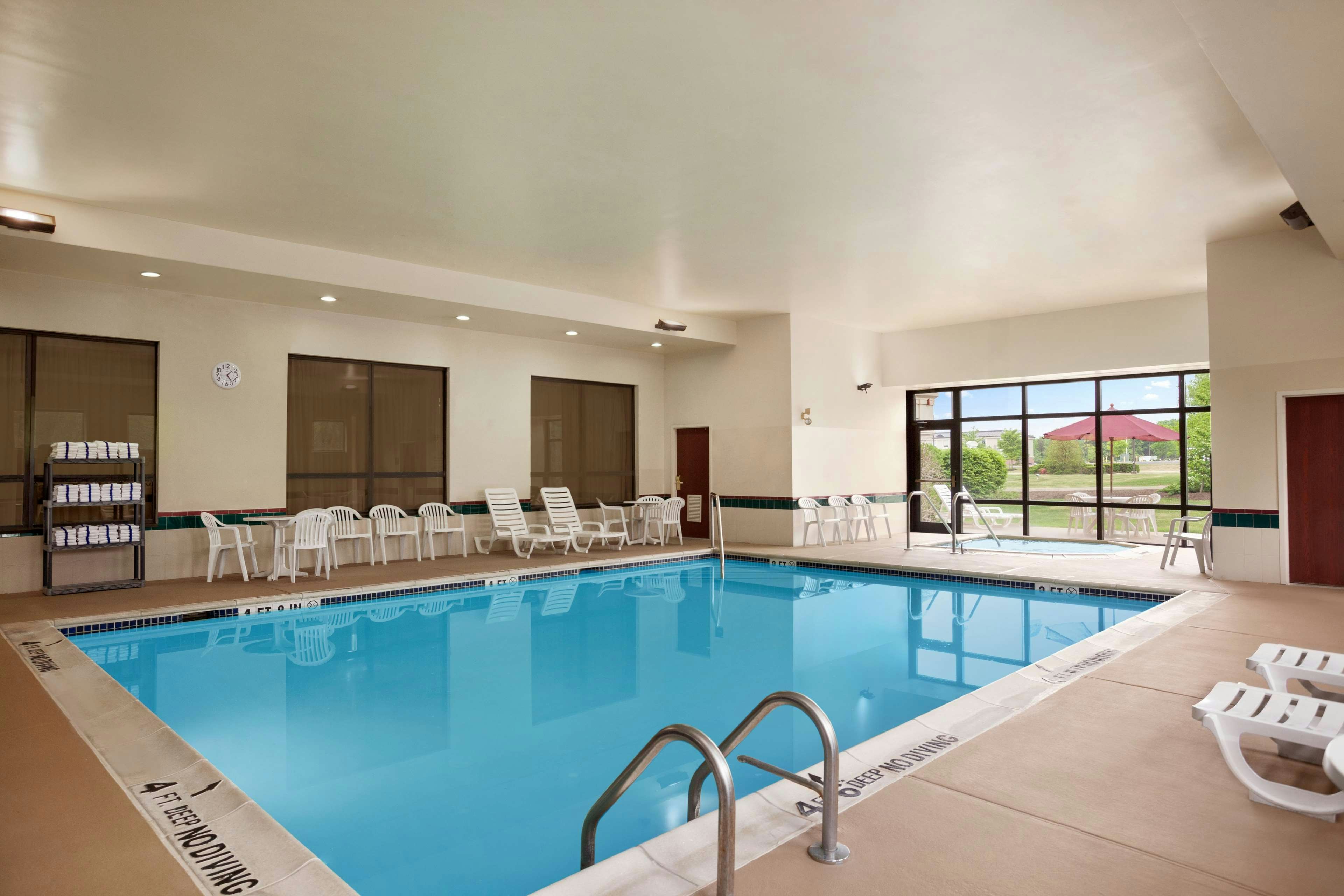 Hampton Inn Quakertown 37/75
