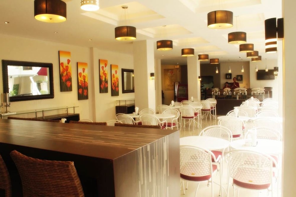 Losari Sunset Hotel 27/38