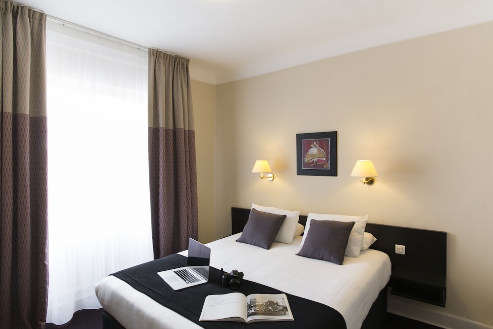 Mercure Bayonne Centre Le Grand Hotel 10/49