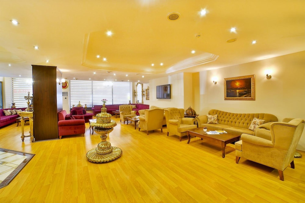 Grand Ant Hotel 29/47