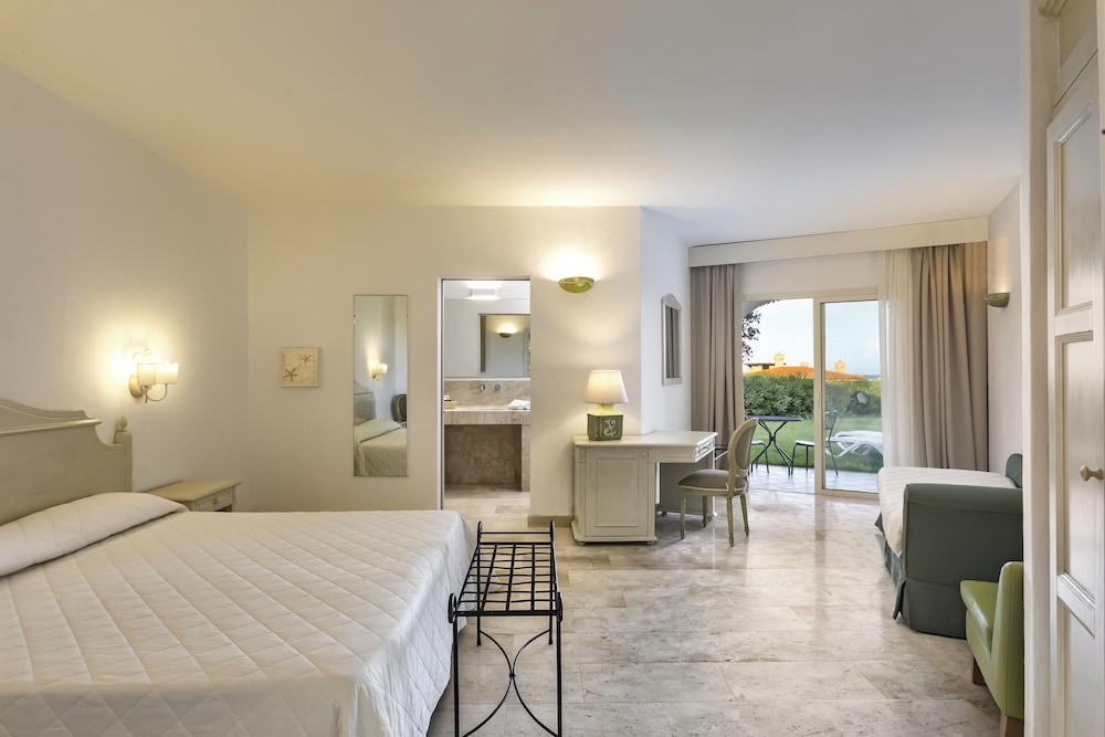 Grand Hotel In Porto Cervo 25/65
