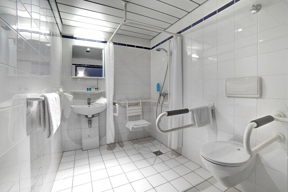 VAN DER VALK LANDHOTEL SPORNITZ 8/60