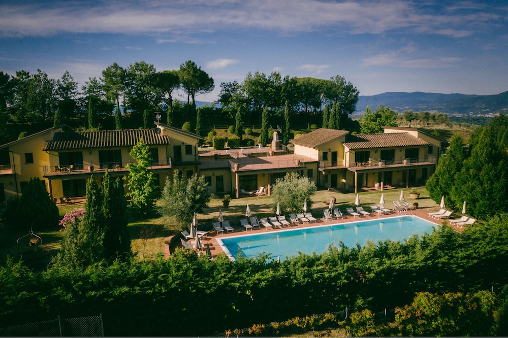 Fattoria Degli Usignoli 53/56