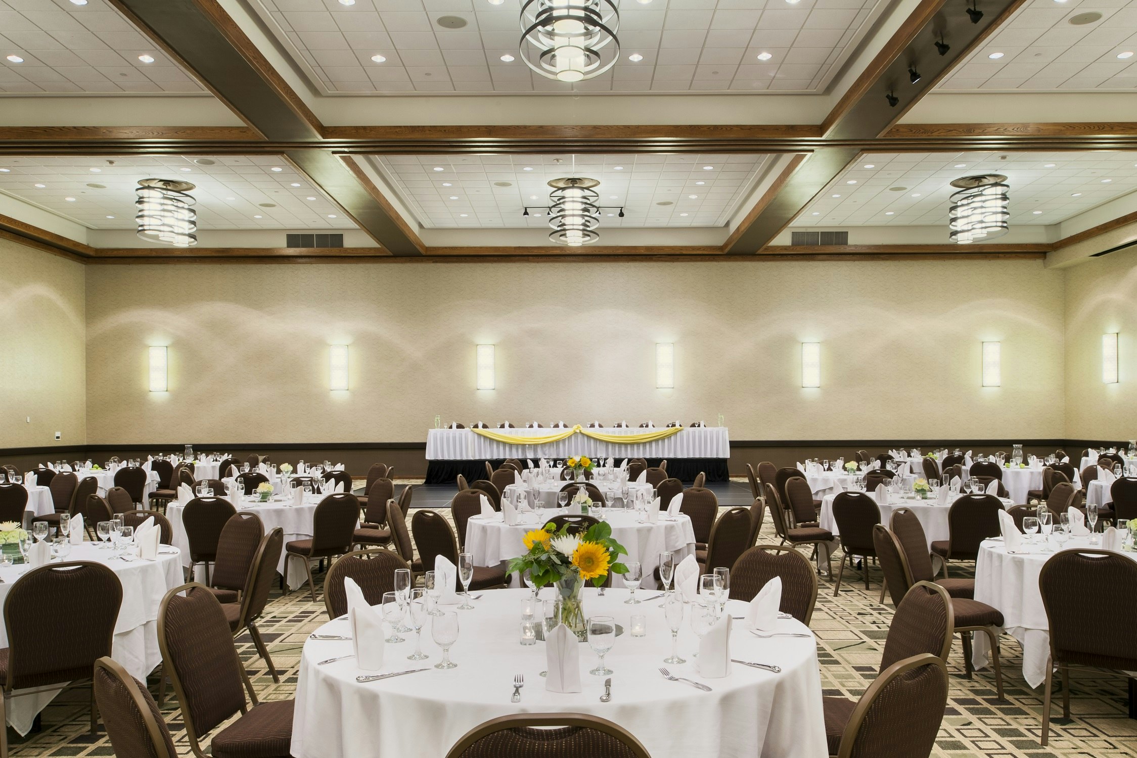 Doubletree by Hilton Hotel Omaha Downtown 45/58