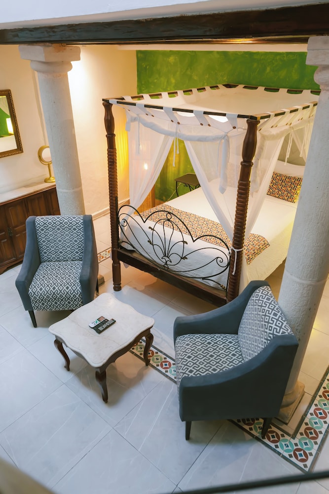 Viva Merida Hotel Boutique 51/71