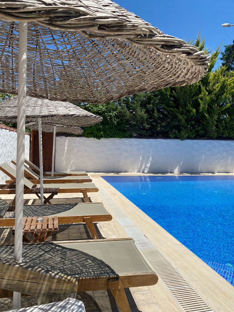 Moy Otel Alaçati 63/71