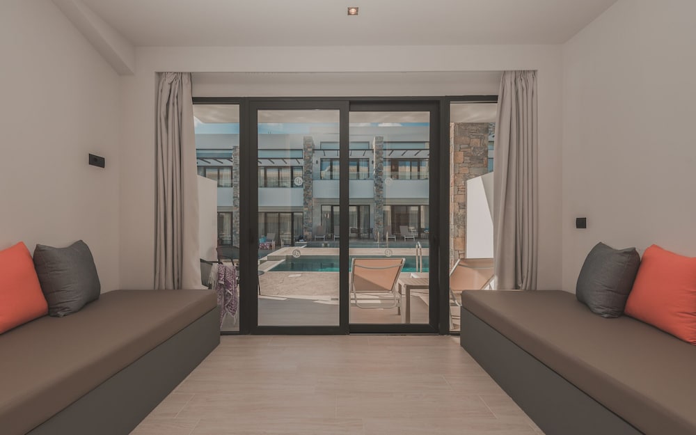 Cavo Suites - Adults Only 24/33