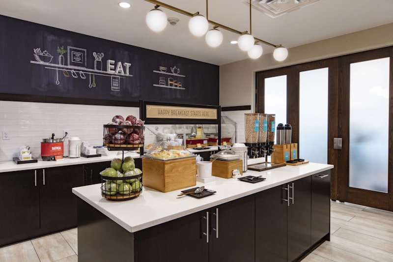 Hampton Inn Suites Miami Airport South Blue Lagoon 12/62