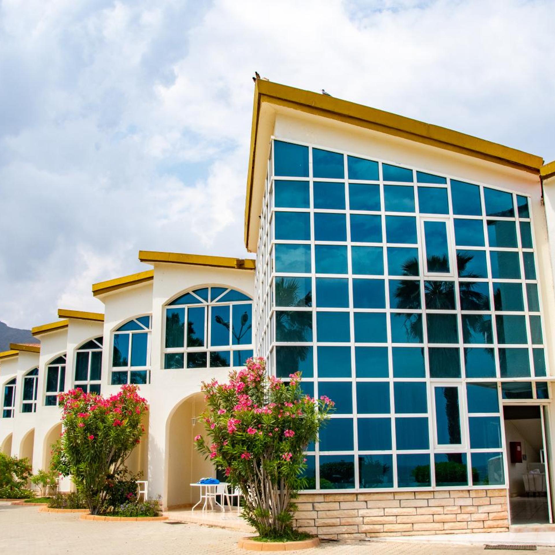 Sandy Beach Hotel Resort 2/55
