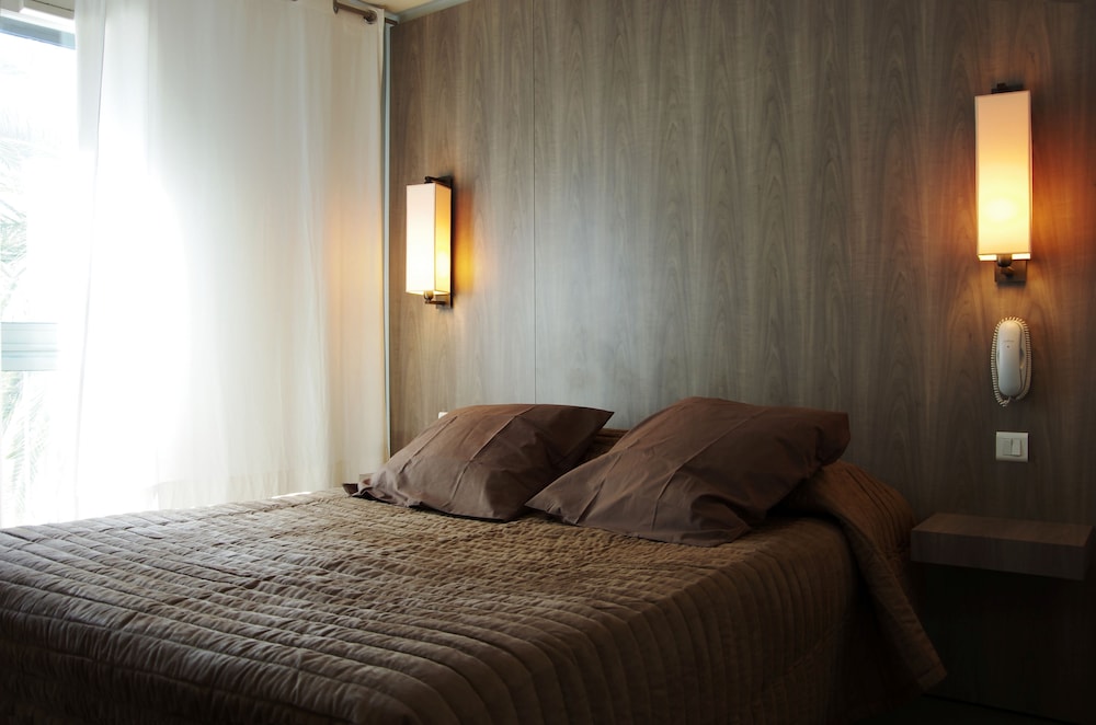 Bliss Hotel 17/70