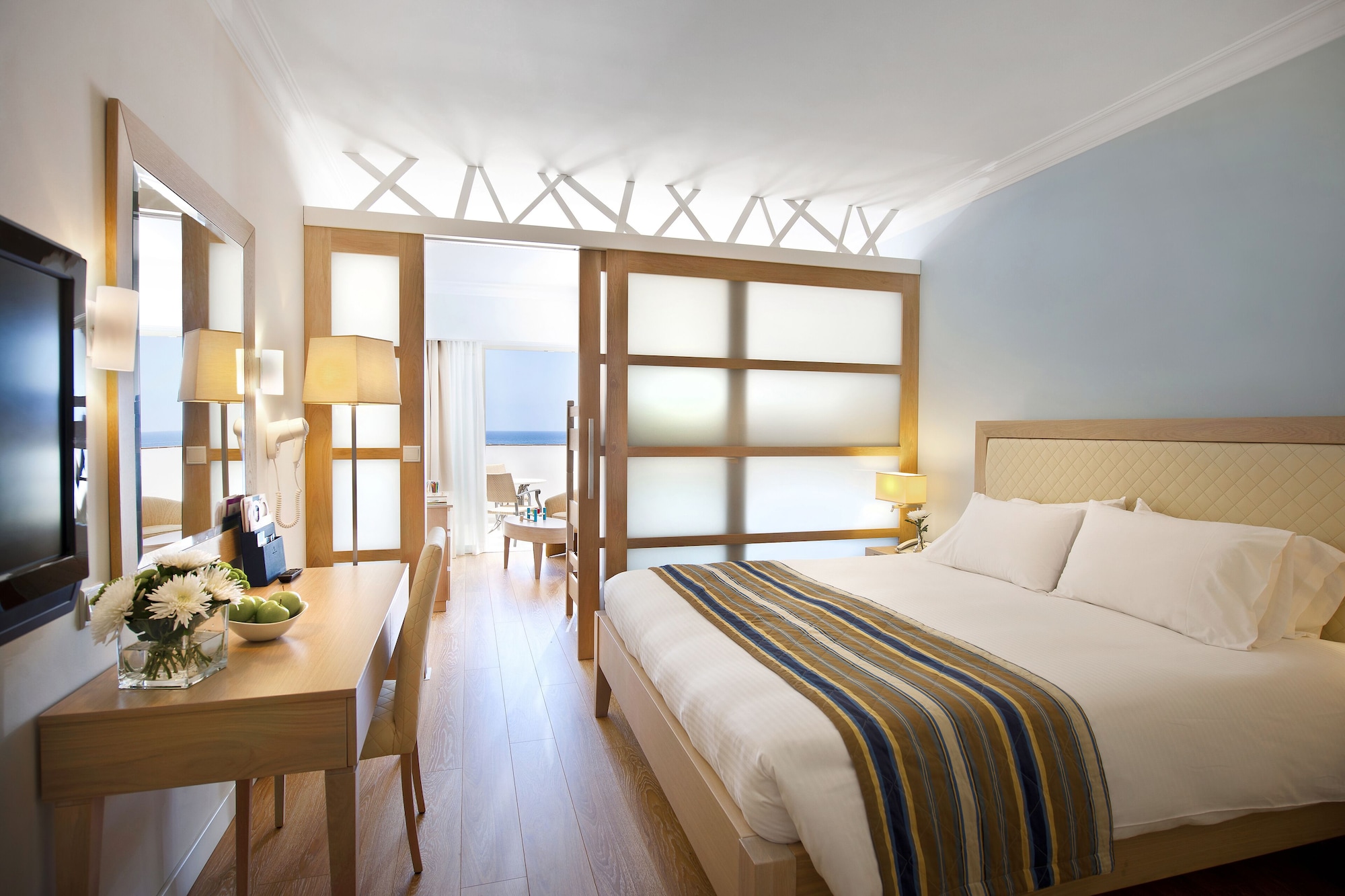 FAMILY SUITE, POOL VIEW, SEA VIEW