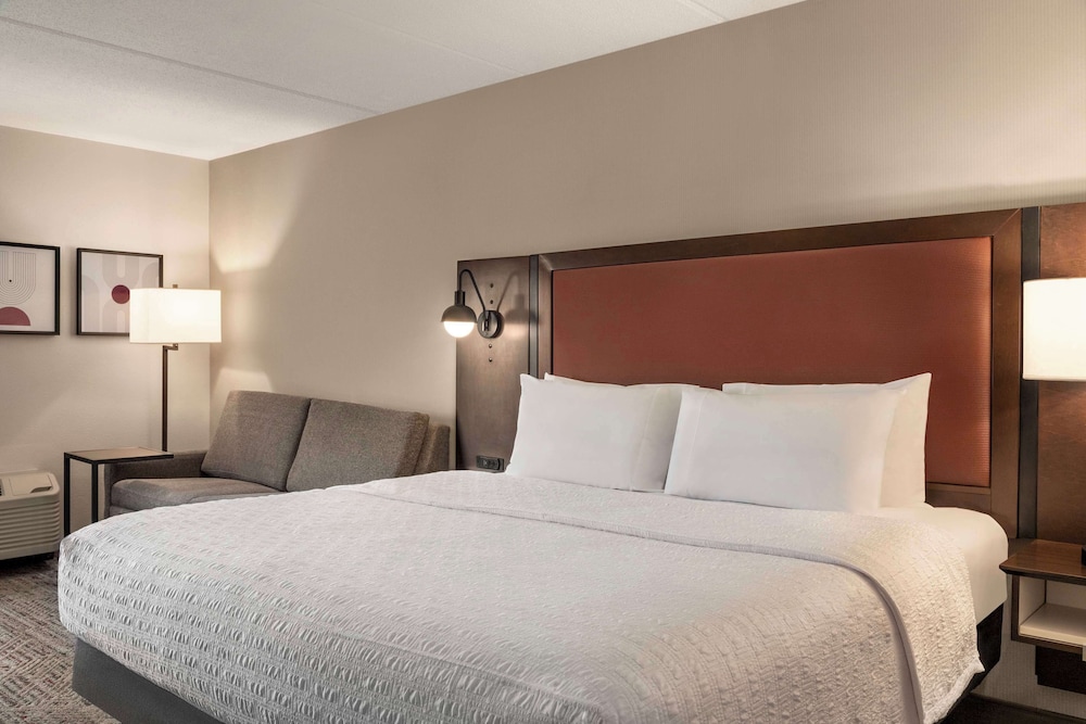 استوديو بسرير كينج لذوي الإعاقة، Hampton Inn Columbia Downtown 6/10