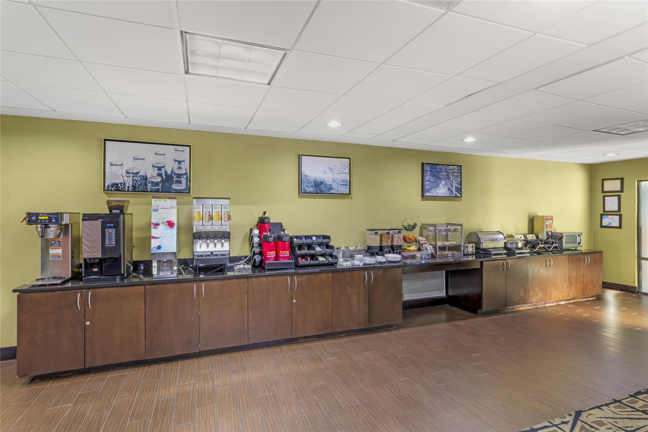 Best Western Plus McDonough Inn & Suites 45/55