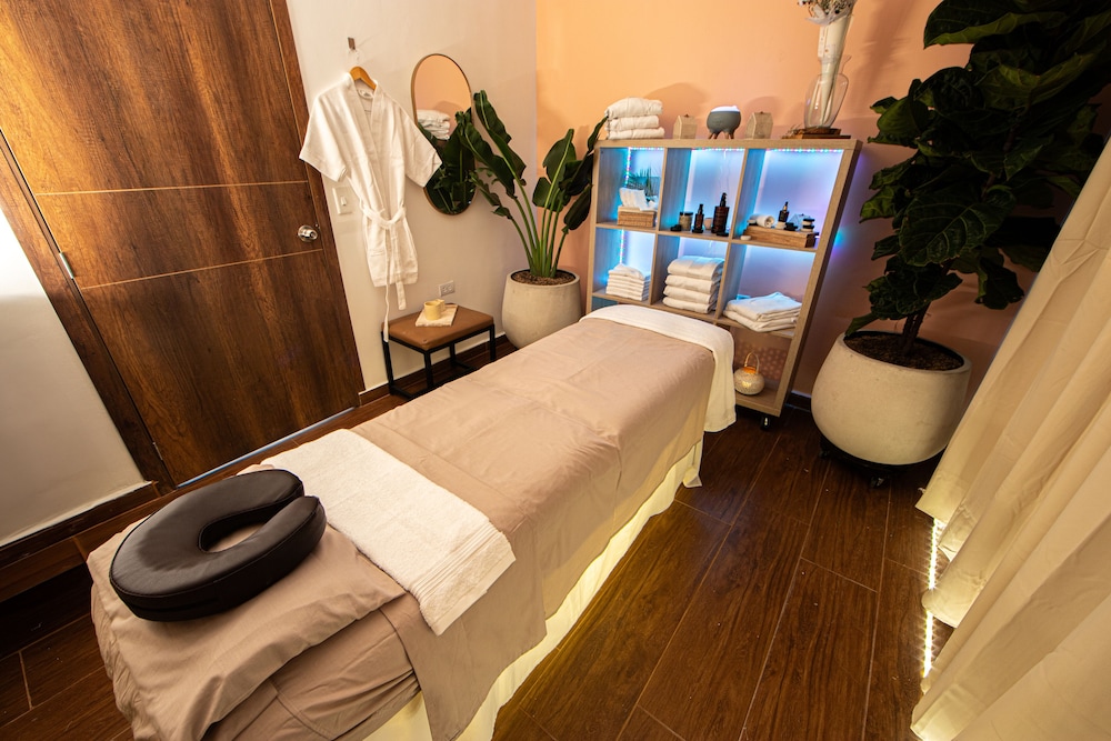 La Martina Boutique Hotel 30/50