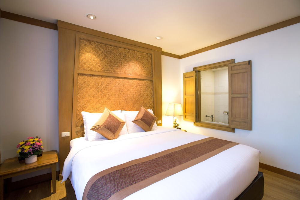 The Tarntawan Hotel Surawong Bangkok 19/60
