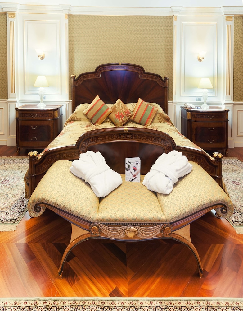Radisson Hotel Astana 25/71