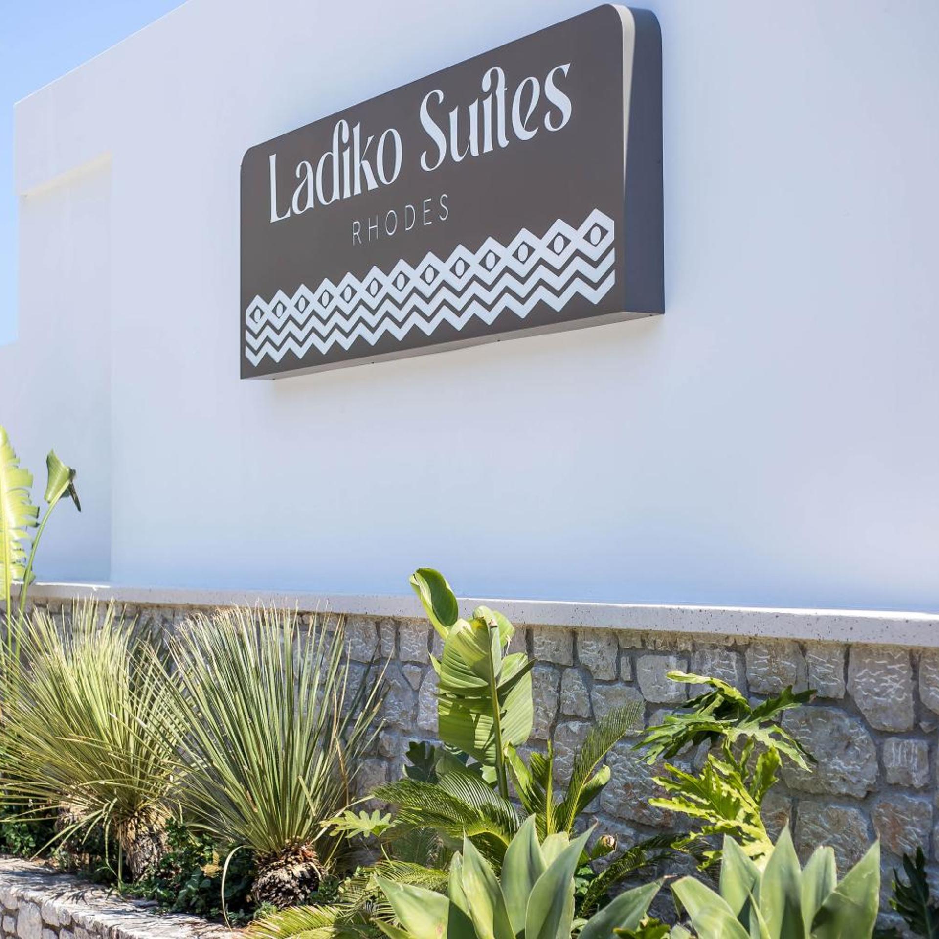 Ladiko Suites 4/50